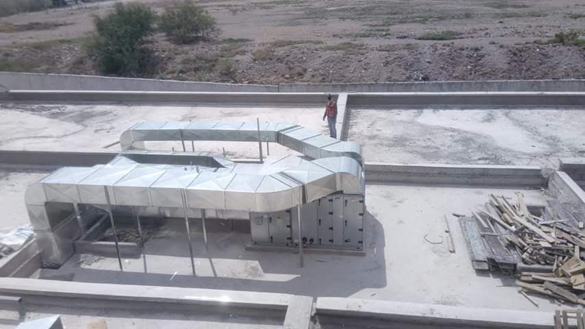 Trabajo realizado de ductería y equipo en azotea